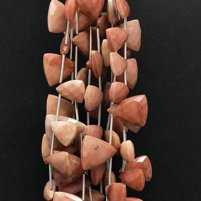 Rodonite Naturale Perline Forma Triangolo Piatto Foro Laterale Sfaccettato A Mano