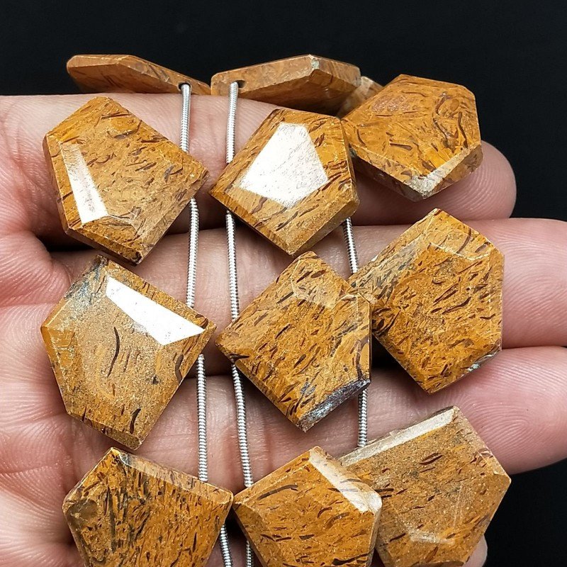Diaspro Coquina Perline Forma Diamante Piatto Foro Laterale Sfaccettato a Mano