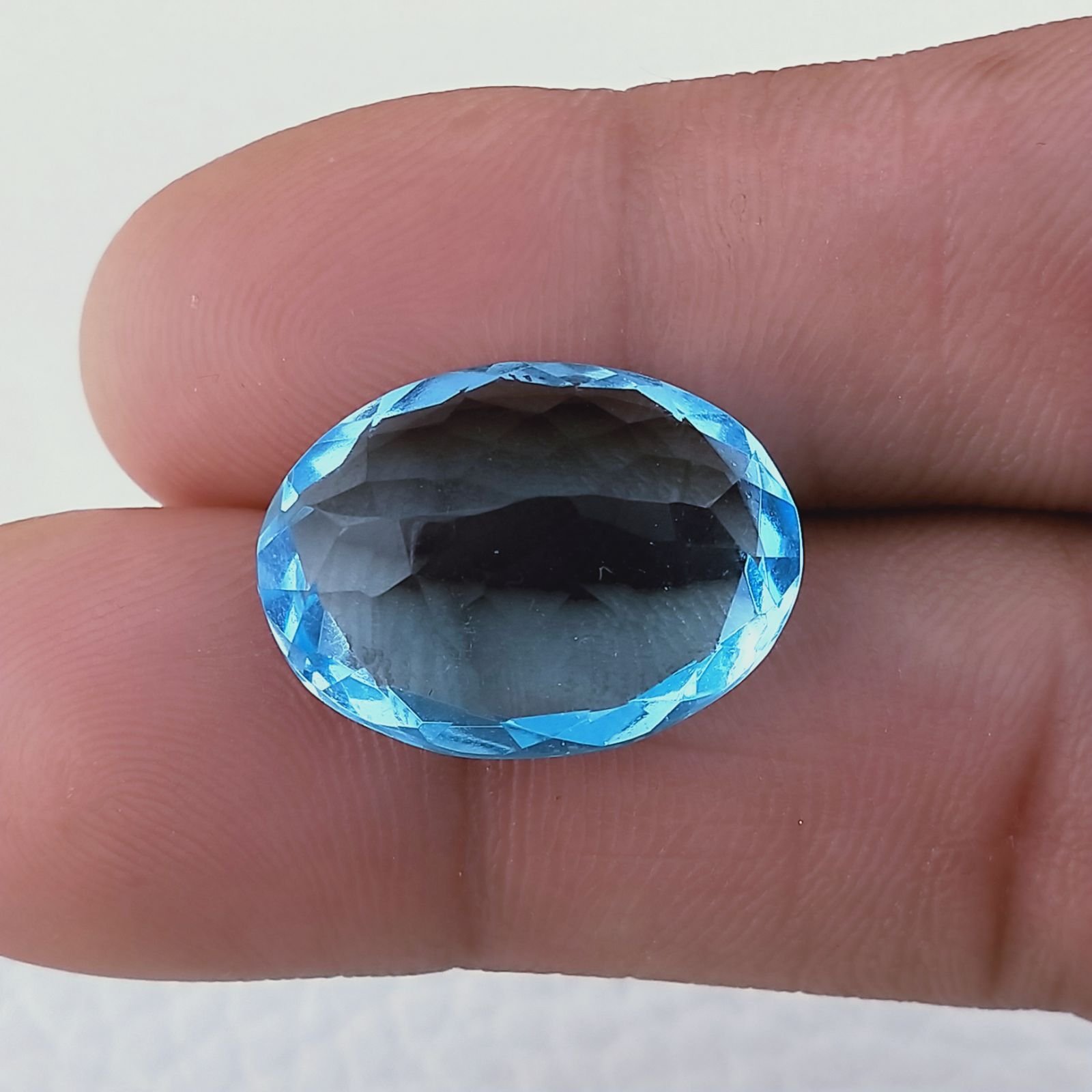 Acquamarina Idrotermale Taglio Ovale Sfaccettata a Mano Gemma Sciolta 20X15X9mm 16,55 Carati 1pz