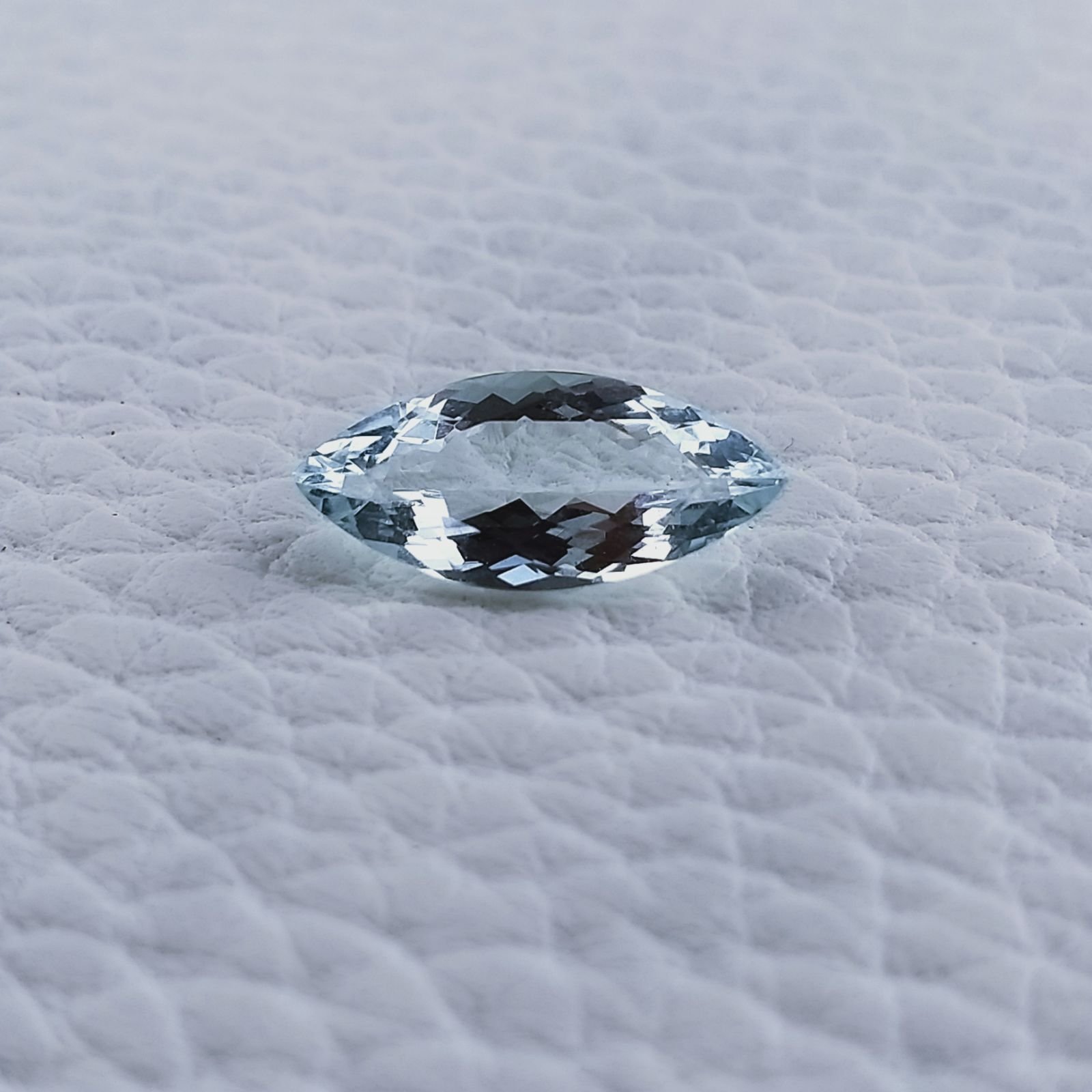 Acquamarina Naturale Taglio Marquise Sfaccettata Fatto a Mano Gemma Sciolta 14X6X4mm 2,00 Carati 1pz