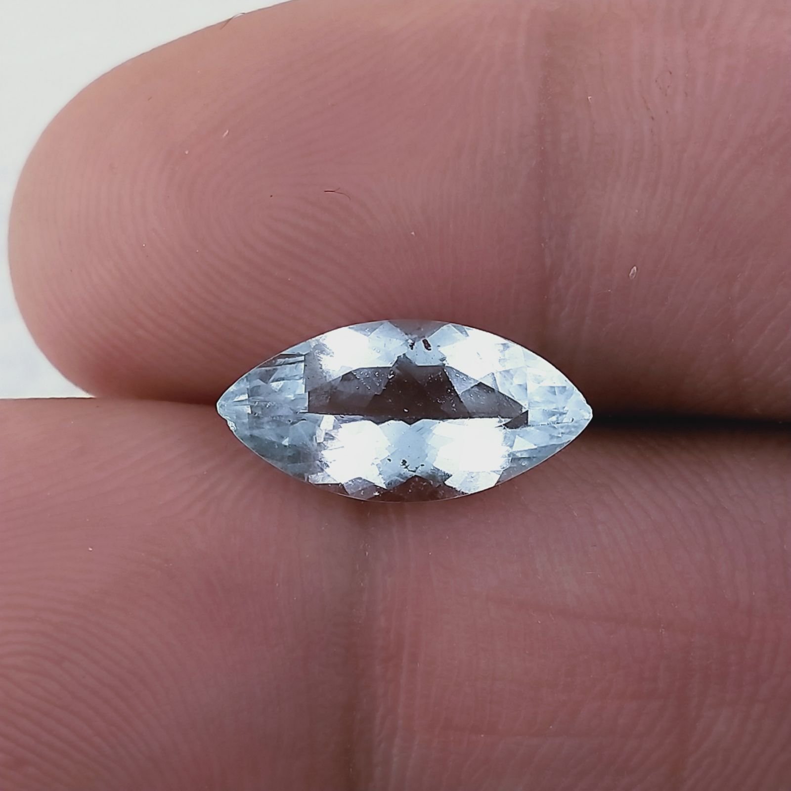 Acquamarina Naturale Taglio Marquise Sfaccettata Fatto a Mano Gemma Sciolta 14X7X4mm 2,25 Carati 1pz