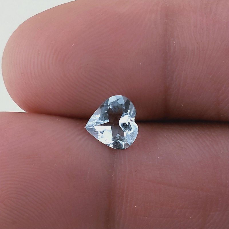 Gemma Sciolta di Acquamarina Naturale, Taglio Cuore Sfaccettato a Mano, 7x7x3 mm, 1,10 ct