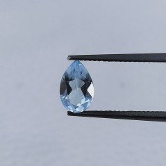 Gemma Sciolta di Acquamarina Naturale, Taglio Goccia Sfaccettato a Mano, 9x6x3-4 mm, 1,65 ct