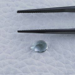 Gemma Sciolta di Acquamarina Naturale, Taglio Goccia Sfaccettato a Mano, 7x5x3-4 mm, 0,60 ct