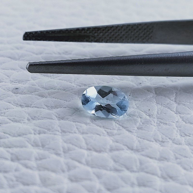 Acquamarina Naturale Taglio Ovale Sfaccettata Fatto a Mano Gemma Sciolta 6X4X2-3mm 0,40 Carati 1pz