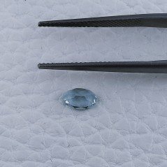 Gemma Sciolta di Acquamarina Naturale, Taglio Ovale Sfaccettato a Mano, 6x4x2-3 mm, 0,40 ct