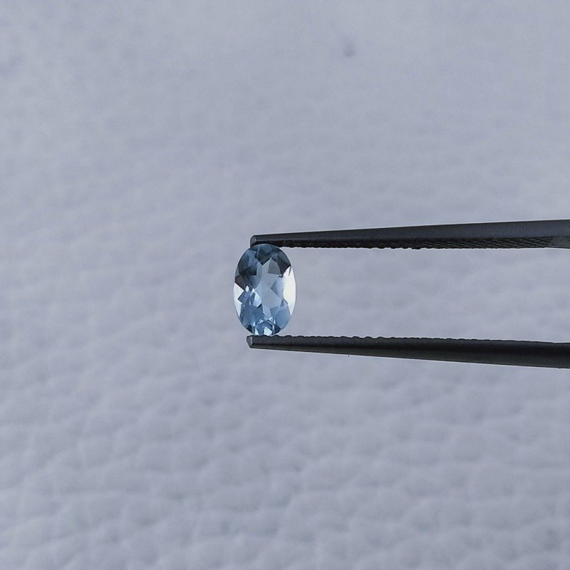 Acquamarina Naturale Taglio Ovale Sfaccettata Fatto a Mano Gemma Sciolta 6X4X2-3mm 0,40 Carati 1pz