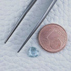 Gemma Sciolta di Acquamarina Naturale, Taglio Cuore Sfaccettato a Mano, 6x6x3 mm, 0,65 ct