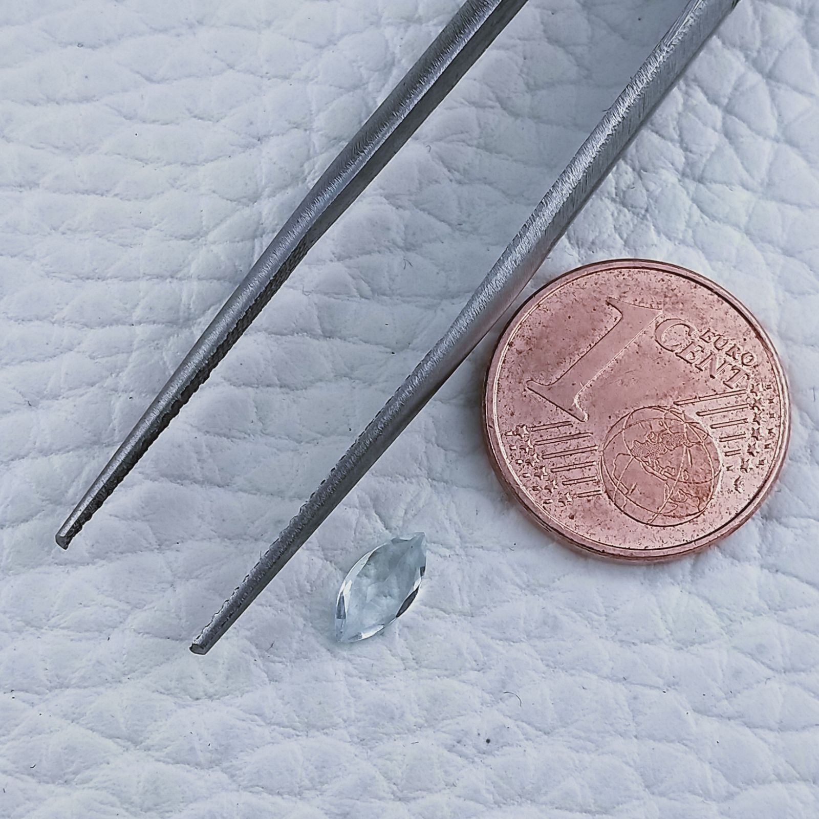 Acquamarina Naturale Taglio Marquise Sfaccettata Fatto a Mano Gemma Sciolta 7X3X2-3mm 0,30 Carati 1pz