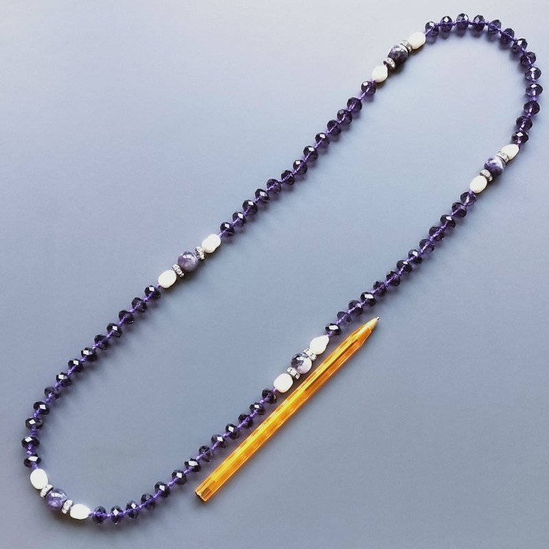 Collana cristallo viola rondelle sfac con ametista sferico liscio con perle di fiume acqua dolce e brillanti annodato