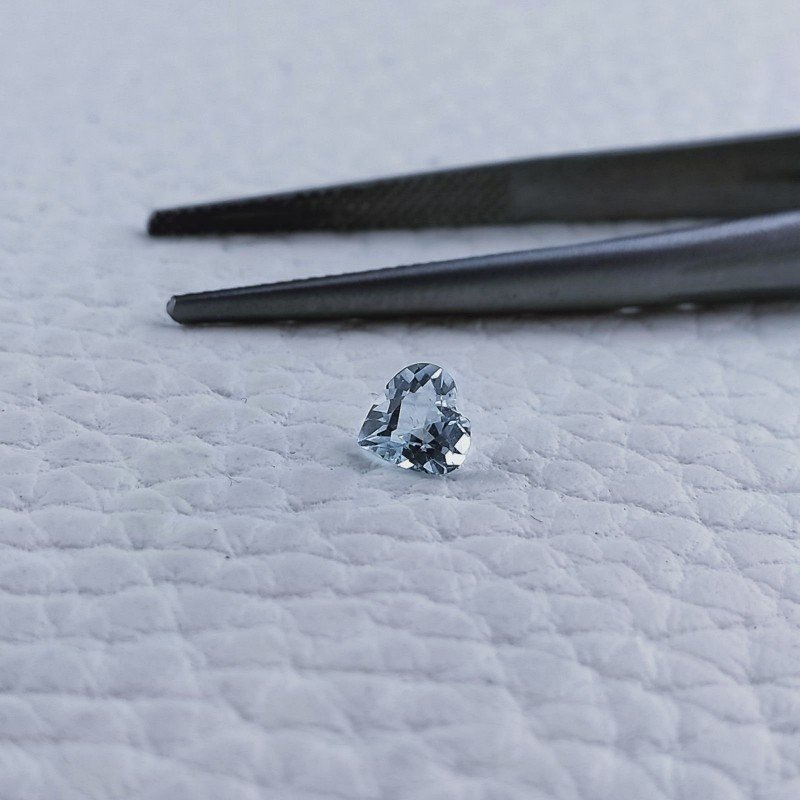 Acquamarina Naturale Taglio Cuore Sfaccettata Fatto a Mano Gemma Sciolta 5X5X3mm 0,30 Carati 1pz