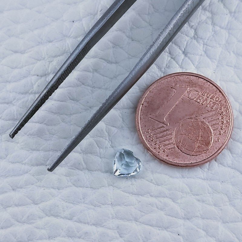 Acquamarina Naturale Taglio Cuore Sfaccettata Fatto a Mano Gemma Sciolta 5X5X3mm 0,30 Carati 1pz