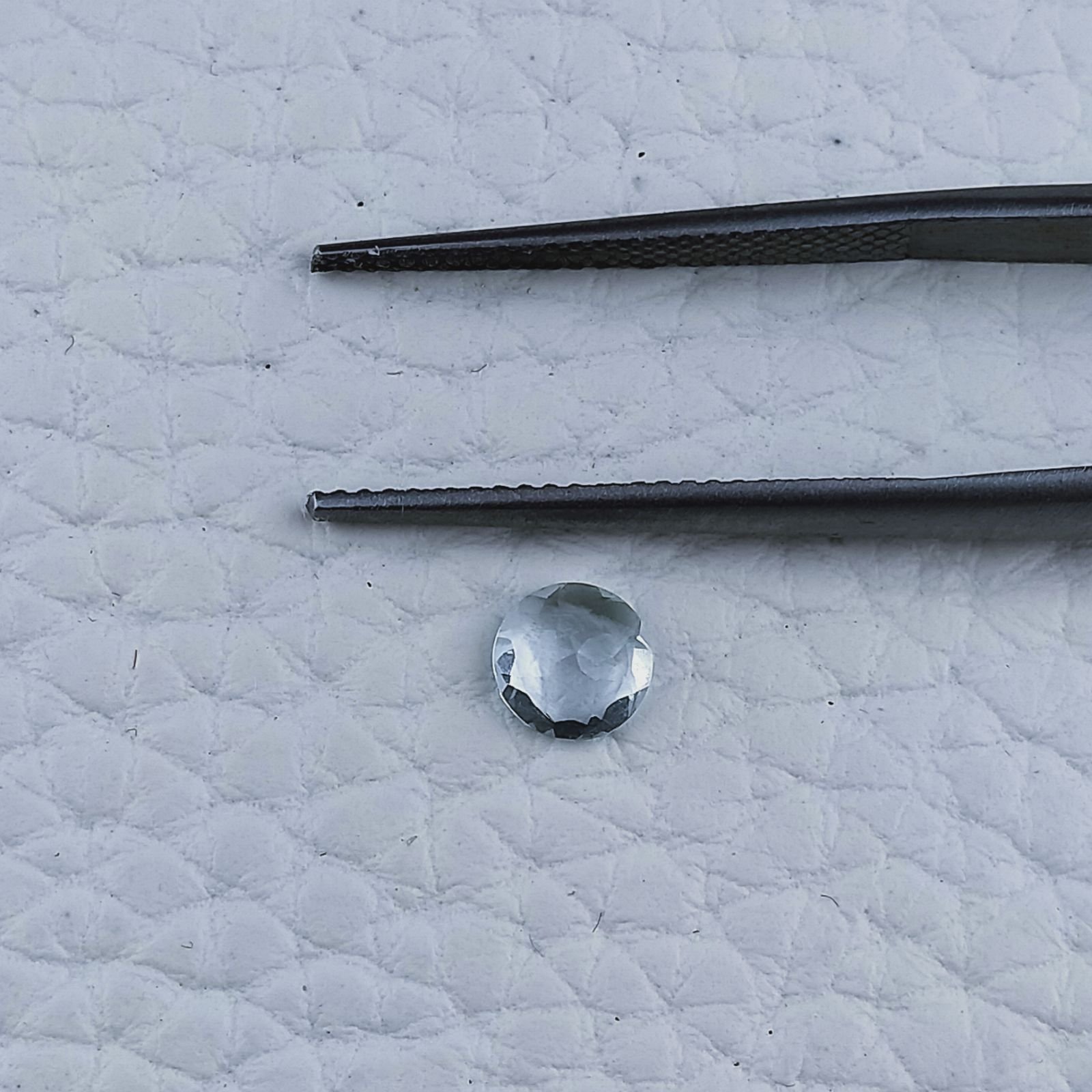 Acquamarina Naturale Taglio Tondo Sfaccettata Fatto a Mano Gemma Sciolta 5X2mm 0,35 Carati 1pz