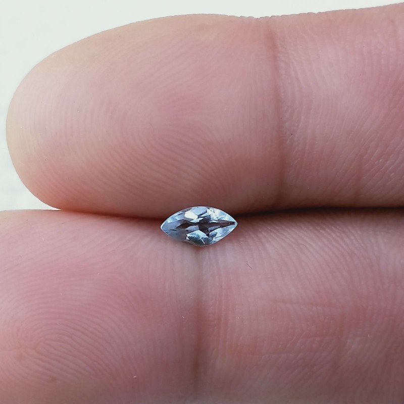 Acquamarina Naturale Taglio Marquise Sfaccettata Fatto a Mano Gemma Sciolta 6X3X2mm 0,25 Carati 1pz