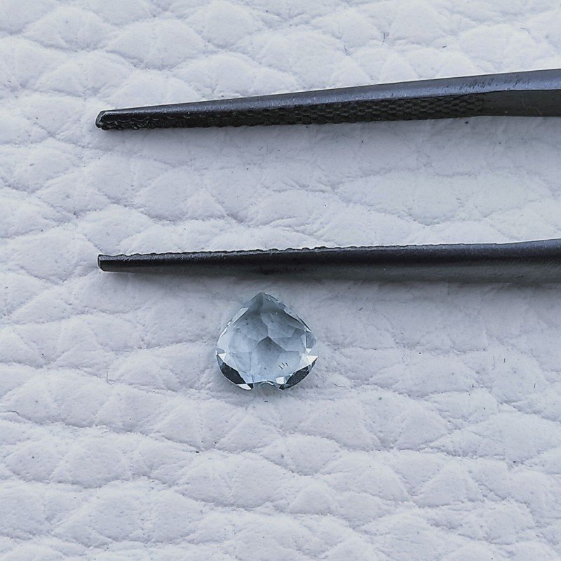 Acquamarina Naturale Taglio Cuore Sfaccettata Fatto a Mano Gemma Sciolta 5X5X3mm 0,35 Carati 1pz