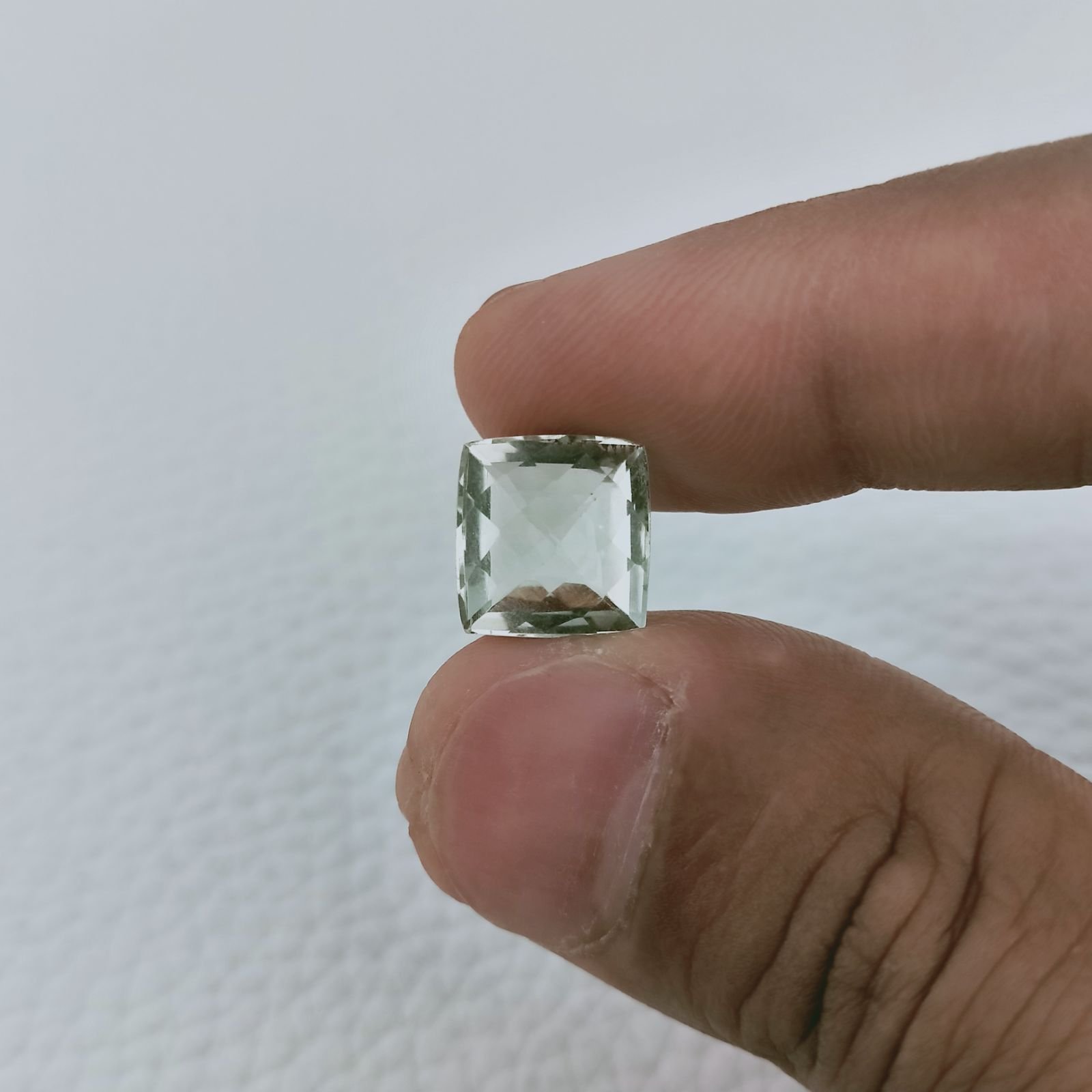 Ametista Verde Prasiolite Taglio Quadrata Sfaccettata Fatto a Mano Gemma Sciolte 11X10X7mm 6,45 Carati 1pz
