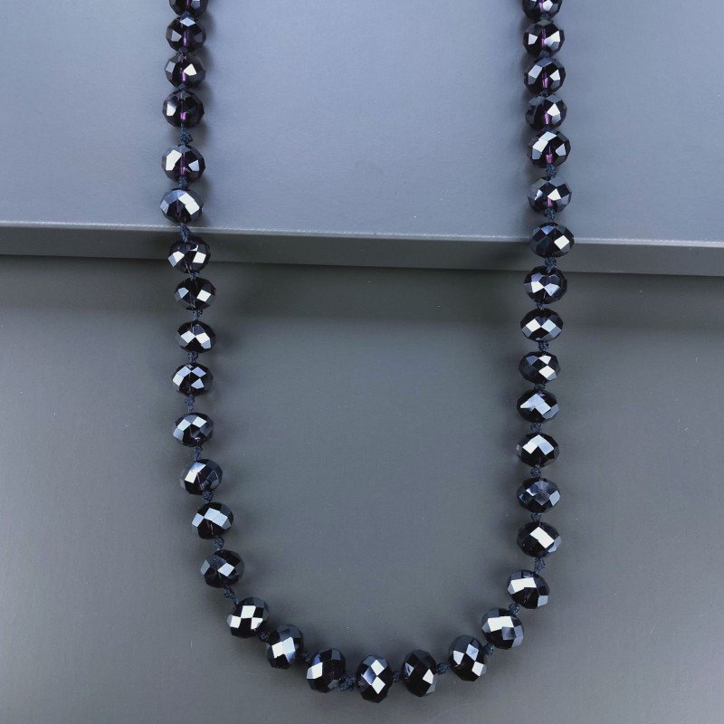 Collana cristallo viola rondelle sfac 10 mm annodato 125 cm