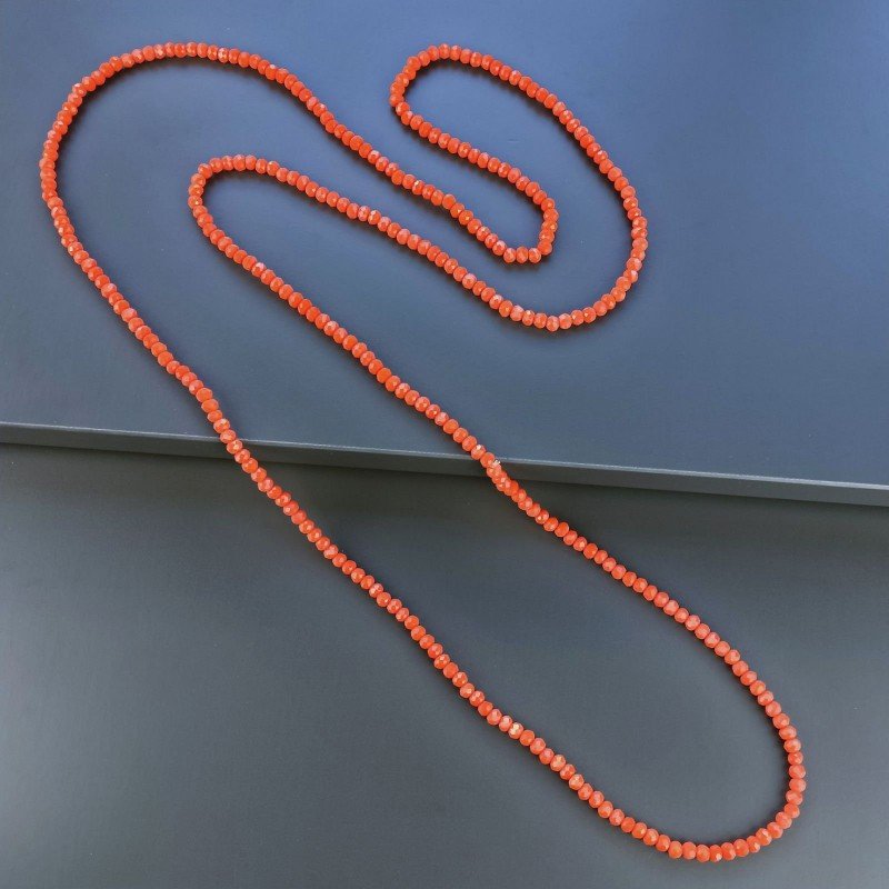 Collana cristallo rosso corallo opaco 4mm rondelle sfac infilato in elastico 110 cm