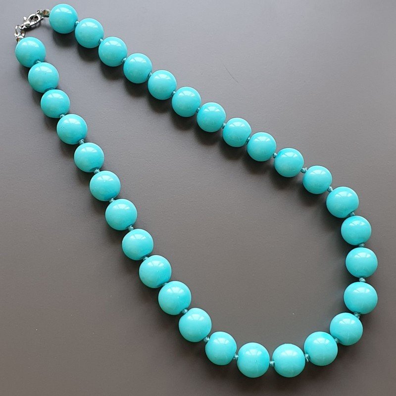 Collana girocollo resina turchese tondo liscio 14 mm annodato