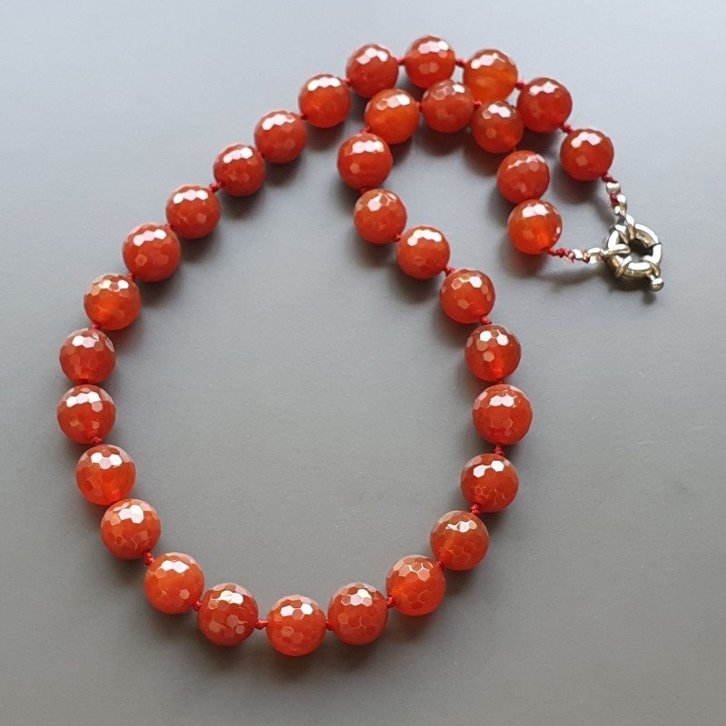 Collana girocollo corniola sferica sfac 12 mm annodato