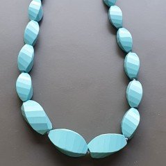 Collana girocollo pasta di turchese (A) rettangolare twist sfac graduazione 8-15x16-26 mm annodato