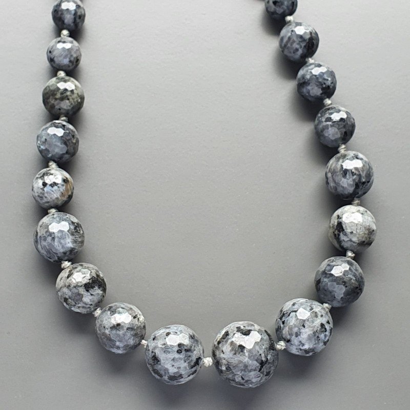 Collana girocollo labradorite sferico sfac graduazione 7-17 mm annodato