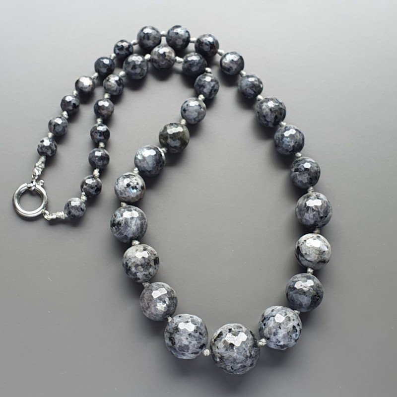 Collana girocollo labradorite sferico sfac graduazione 7-17 mm annodato