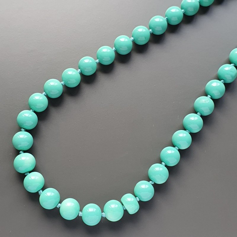 Collana girocollo resina verdeacqua tondo liscio 12 mm annodato Collana girocollo resina verdeacqua tondo liscio 12 mm annodato