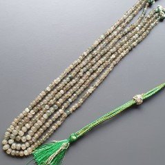 Collana radice di smeraldo 3 fili rondelle liscia graduazione 3-6 mm infilato