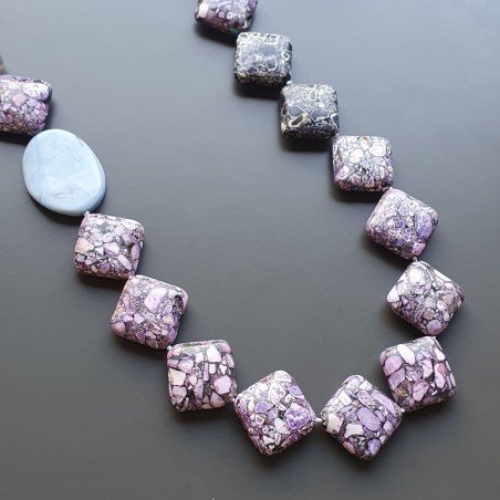 Collana girocollo florite forme miste con pietre dure miste annodato