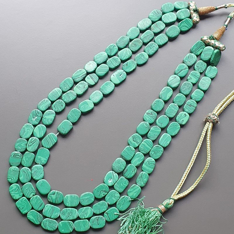 Collana pasta di malakite 3 fili ovale liscio piatto Collana pasta di malakite 3 fili ovale liscio piatto
