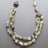 Collana in acciao con prenite sassi liscia con centrale di agata nera strass annodato