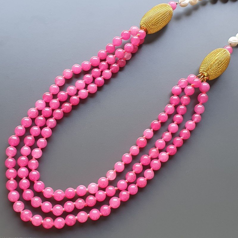 Collana Annodato di Agata Fucsia Tondo Liscio e Perle di Fiume con Ottone