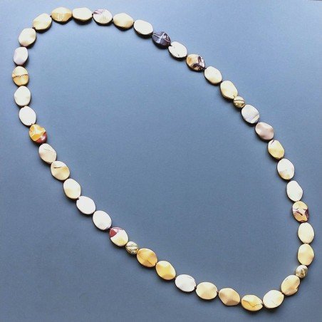 Collana mokaite ovale lavorata 15x20 mm con argento indiano dorato annodato