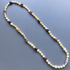 Collana giada limone tondo piatto liscio 10 mm con pietre dure miste annodato