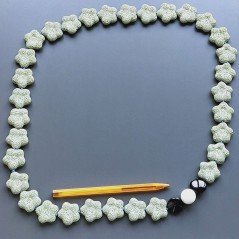 Collana pietra lavica verde 25mm con pietre mste annodato