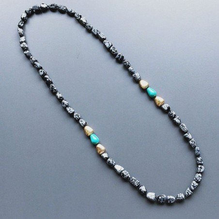 Collana ossidiana sassi lisci con argento indiano dorato e pasta di turchese annodato