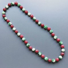 Collana radice di rubino sferica sfac con resina ambra verde sferico liscio 14 mm annodato