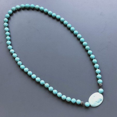 Collana pasta di turchese sferico sfac con centrale in cameo resina annodato