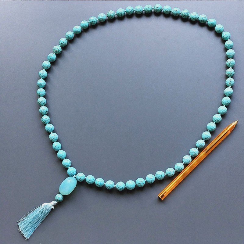 Collana mala pasta di turchese tondo sfac 11 mm con calcidonia azzurro sassi sfac e nappina annodato