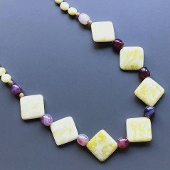Collana giada limone forme miste con agata viola cilindro liscio annodato