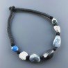 Collana girocollo di seta indiana con sassi aulite liscia