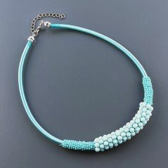 Collana girocollo cannuccia verdeacqua con cristallo verdeacqua rondelle sfac