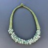 Collana girocollo di seta indiana verde con chips avventurina verde