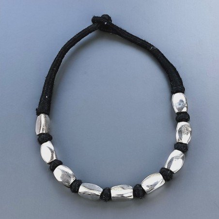 Collana girocollo di seta indiana nera con ottone argentato rettangolare 3 facce liscio 13x18 mm