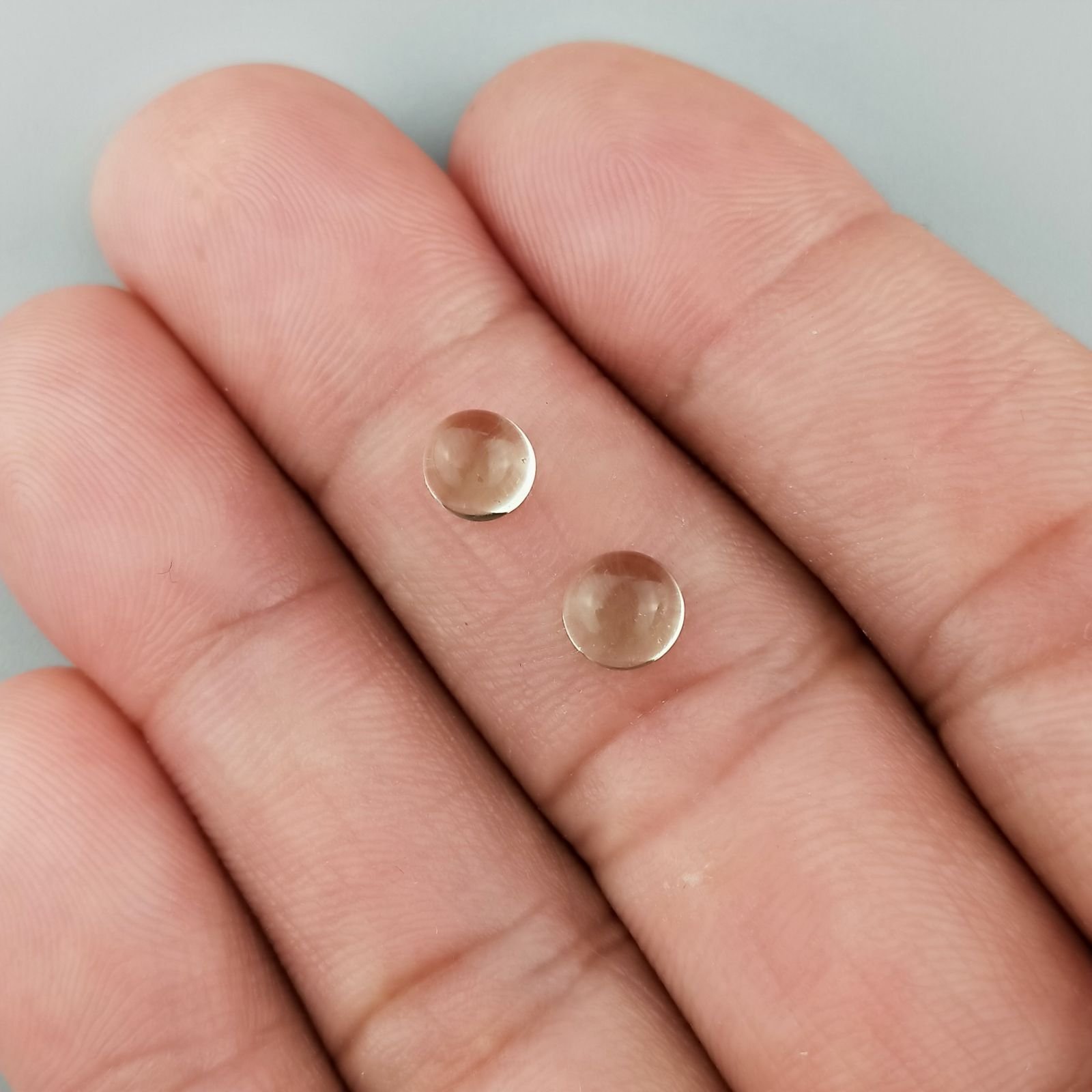 Ametista Verde Prasiolite Idrotermale Forma Tondo Cabochon Liscio Fatto a Mano 6mm 1pz
