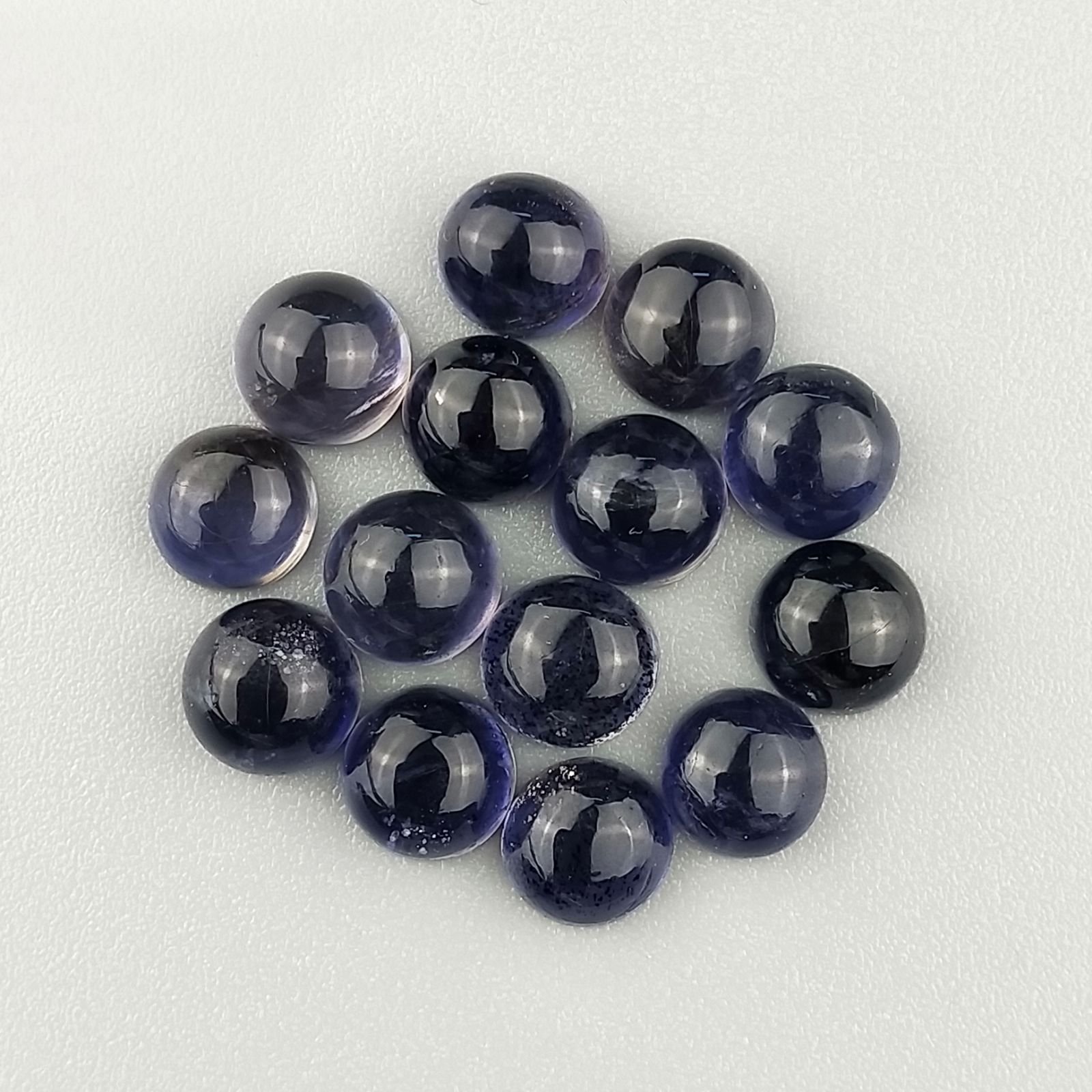 Iolite Naturale Forma Tondo Cabochon Liscio Fatto a Mano 06mm 1pz