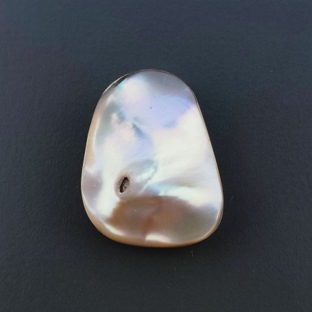 Madreperla Forma Irregolare Piatto Liscio A Mano 21X16X6mm 12,95 Carati 1pz