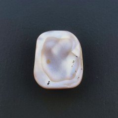 Madreperla Forma Irregolare Piatto Liscio A Mano 16X13X5mm 8,95 Carati 1pz