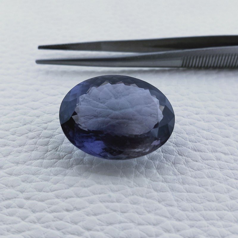 Iolite Naturale Taglio Ovale Sfaccettata Fatto a Mano Gemma Sciolta 27X22X11mm 41,55 Carati 1pz